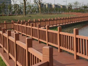 Trụ cột gỗ nhựa Southwood