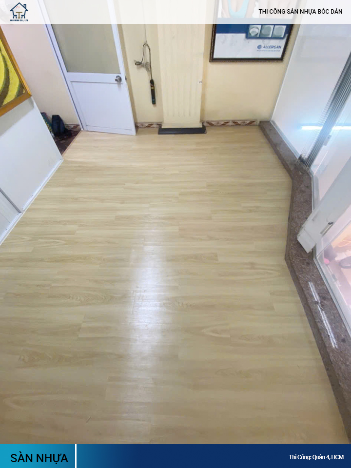 Sàn nhựa tự dính