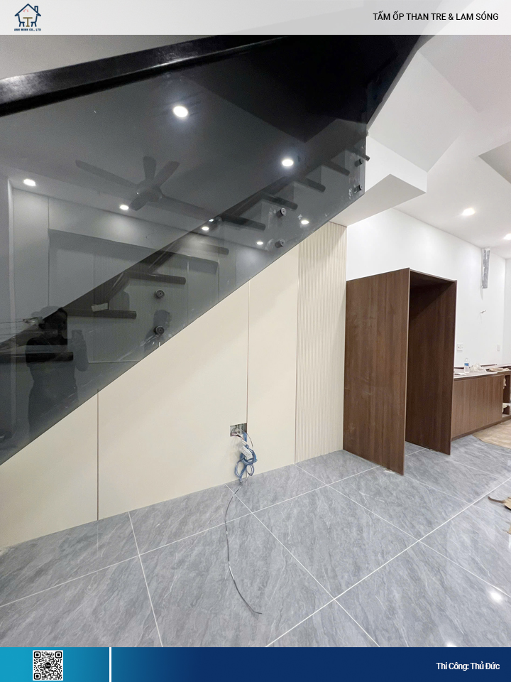 Tấm ốp than tre kết hợp lam sóng