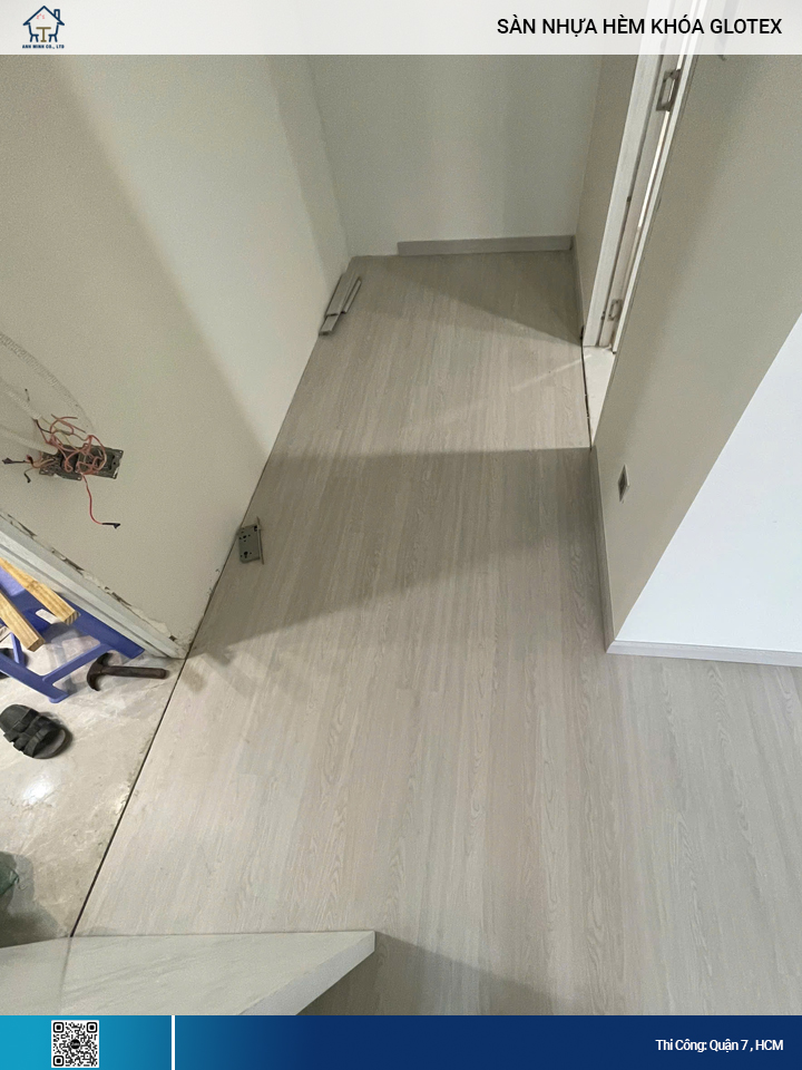 Sàn Nhựa Hèm Khóa Glotex