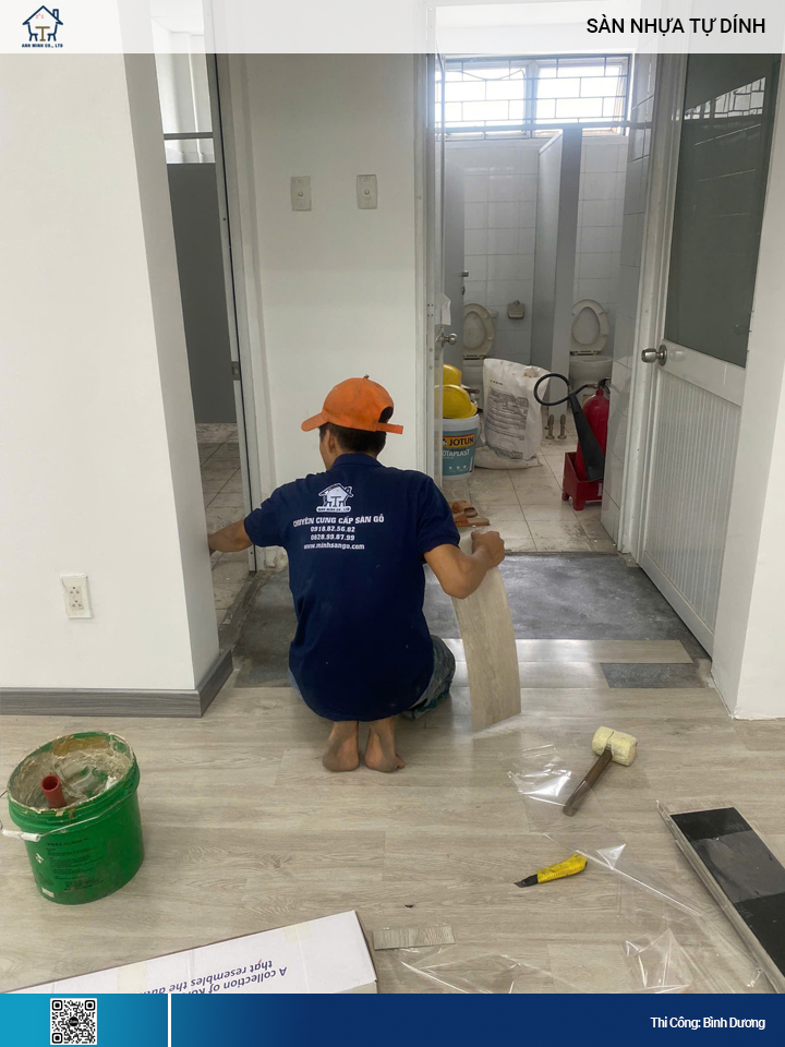 Sàn Nhựa Tự Dính